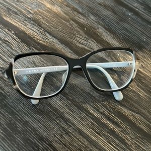 PRADA frames